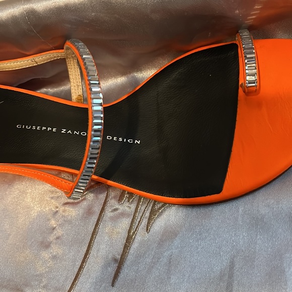 Giuseppe Zanotti Bright Orange Sandal - Picture 12 of 16